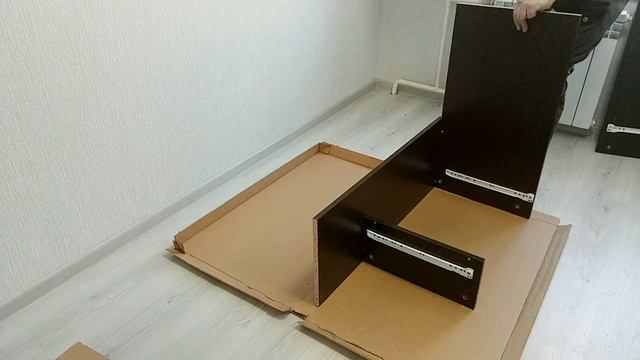 Сборка компьютерного стола дебют от фабрики БТС смотреть онлайн
