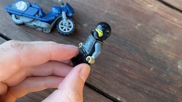 LEGO Stuntz мотоциклы 2022 Ванна 60333, Скорпион 60332, Крейсер 60331 смотреть онлайн