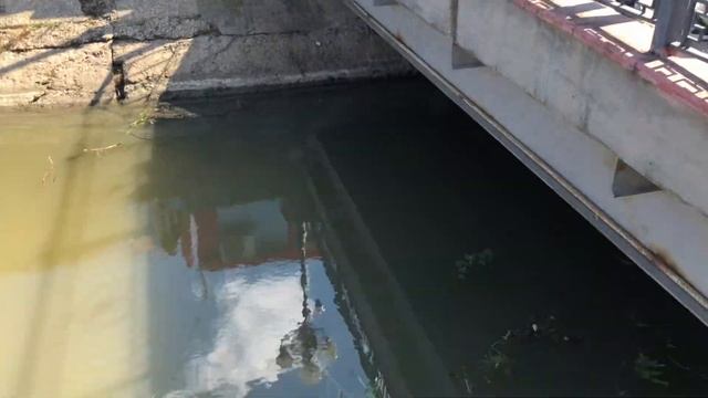 Реку в Керчи снова чистят.Дубль ДВА. смотреть онлайн