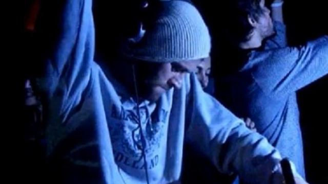 HD DJ.wmv смотреть онлайн