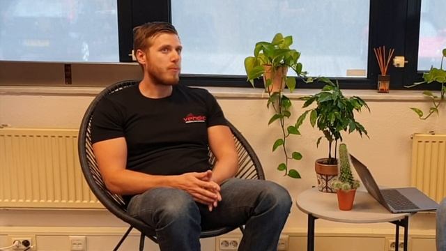 Vue Storefront + Magento2 webshop | Interview with Co-founders from Vendic and Vue Storefront смотреть онлайн