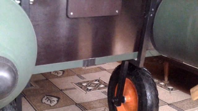 Самодельные транцевые колёса на струбцинах с простейшим фиксирующим приспособлением. смотреть онлайн