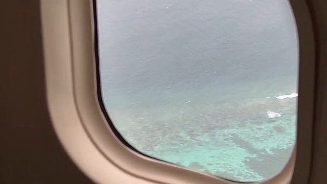 Атолл RAA | ДЖОАЛИ Мальдивы Гидросамолет | живописный полет | приземлились в ДЖОАЛИ на Мальдивах.