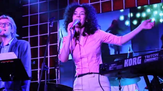 Live смотреть онлайн