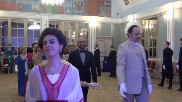 Торжественный марш открывает Царский бал смотреть онлайн