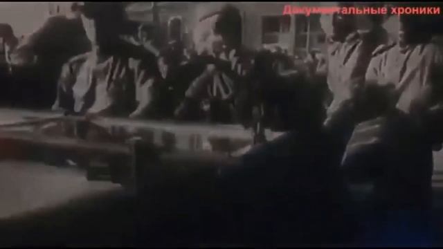 АВТОПАРК ВТОРОЙ МИРОВОЙ АМЕРИКАНСКОЙ АРМИИ смотреть онлайн