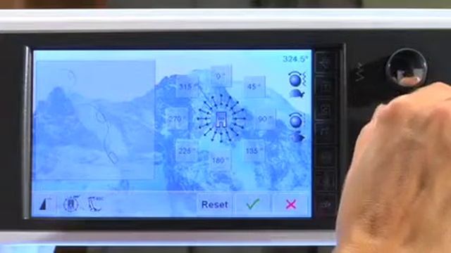 Bernina 830 Полное управление стежками смотреть онлайн