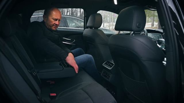 Test: Audi Q8 Sportback e-tron 2023 смотреть онлайн