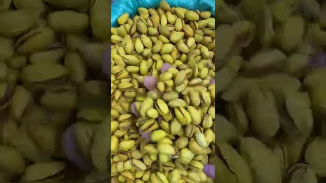 Крупнейшие фисташки Акбари натурал в шафране смотреть онлайн