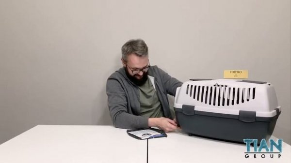 Переноска TRIXIE (Трикси) "Traveller Capri II" для мелких животных до 8кг (39821) LIVE Обзор