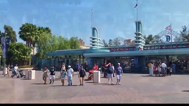 Disneyland Weekends 2015 [part 1] [ep.12] смотреть онлайн