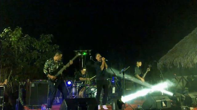 THE METHODS | THE MIDDLE COVER | LIVE #jimmyeatworld смотреть онлайн