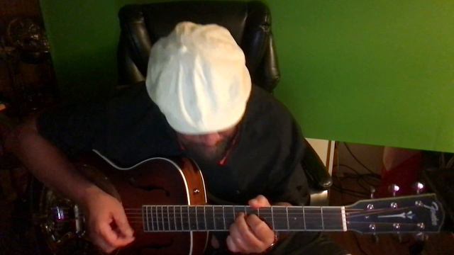 Bluesy Tuesday's Trying this incredible guitar - an Acoustic Resonator Guitar by Fender смотреть онлайн