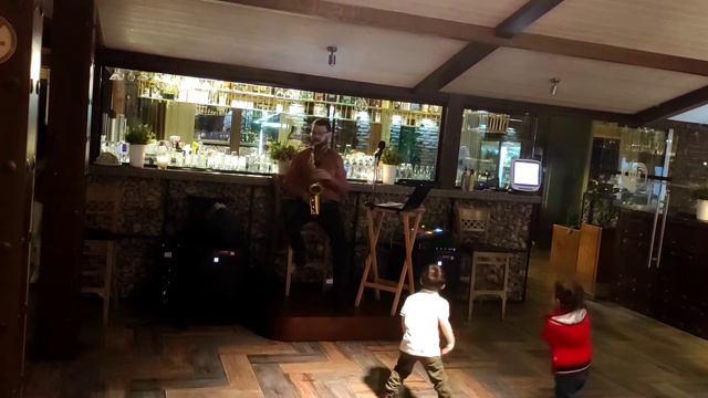 Эдем Муждабаев Eagles Hotel California , cover смотреть онлайн