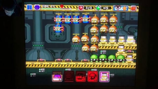 Tiny Defense,Troll Quest Video Game,Diamond Robber,Tiny Defense2,Badland Brawl,Friday the 13th,Pigg смотреть онлайн