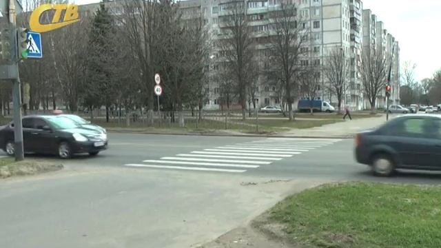 В ЖЕЛЕЗНОГОРСКЕ НАНОСЯТ ДОРОЖНУЮ РАЗМЕТКУ смотреть онлайн