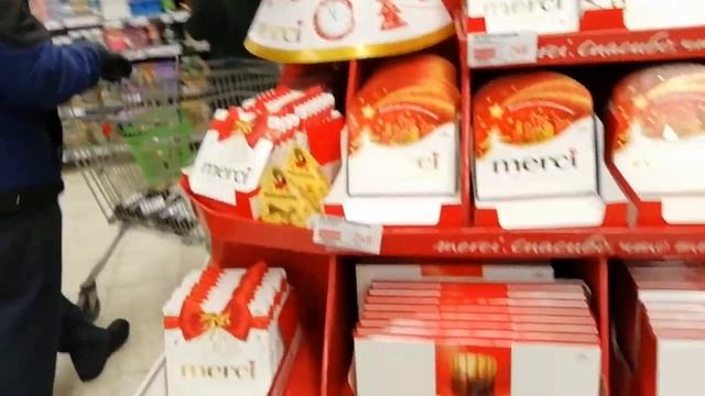 Праздничный Гипермаркет"Глобус" смотреть онлайн