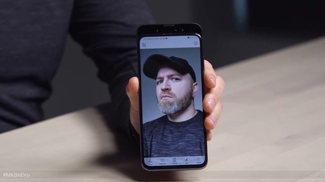 Смартфон Слайдер Вызывает Зависимость (Unbox Therapy Ru) смотреть онлайн