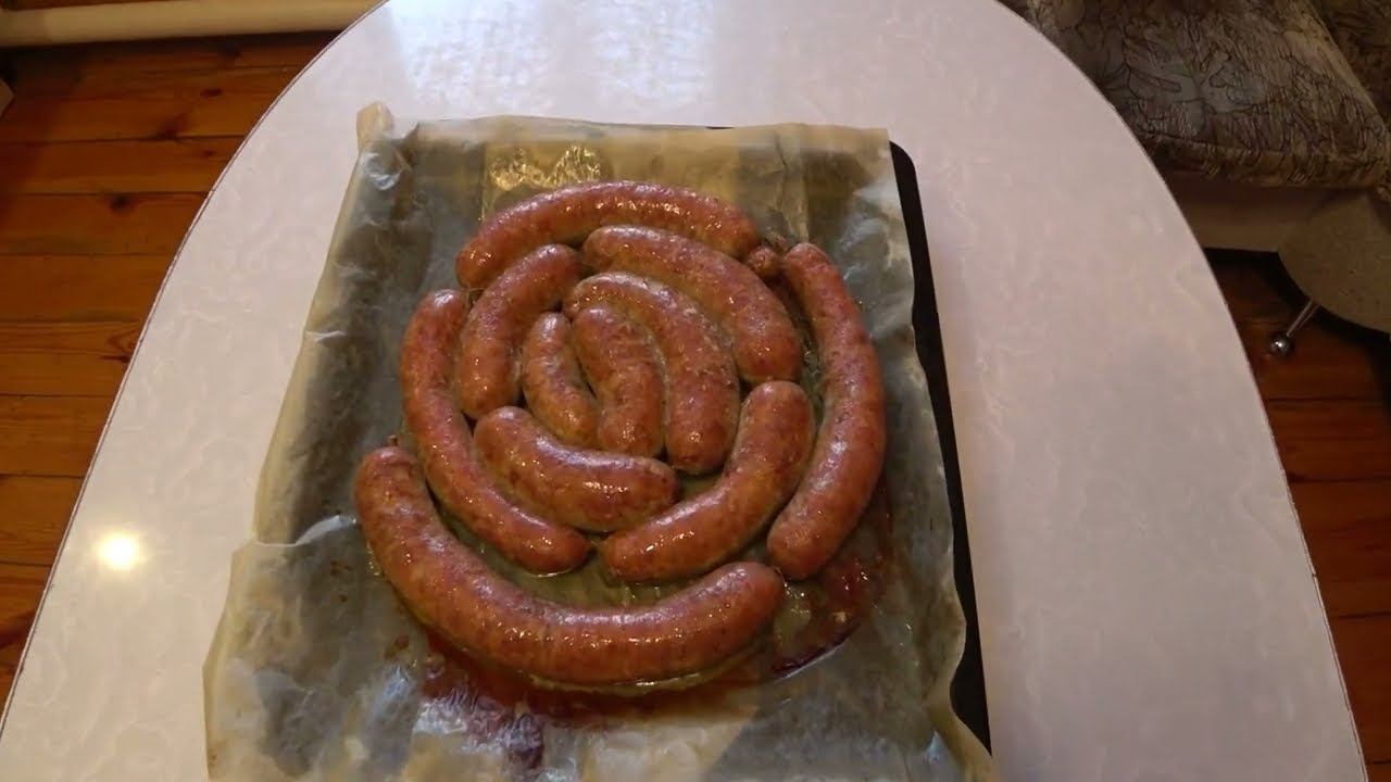 КОЛБАСКИ ДОМАШНИЕ МЫ ДЕЛАЕМ ВПЕРВЫЕ / СЛОМАЛАСЬ МЯСОРУБКА/ )))) смотреть онлайн