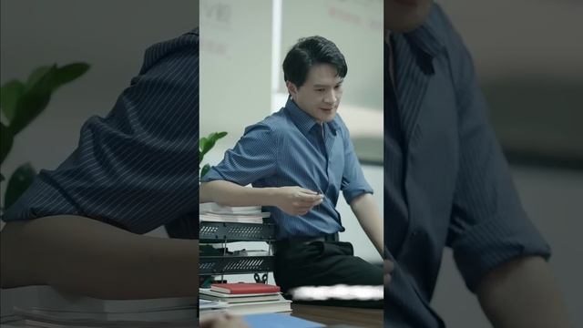 【ENG SUB】霸道總裁慘遭女友和兄弟背叛被劈腿，卻因此糾纏上了女友妹妹，隨著酒精的加持總裁把持不了自己，於是將錯就錯偏寵她一人《情深罪爱》甜寵1-30集 #女頻#甜寵#復仇#霸道總裁#灰姑娘 смотреть онлайн