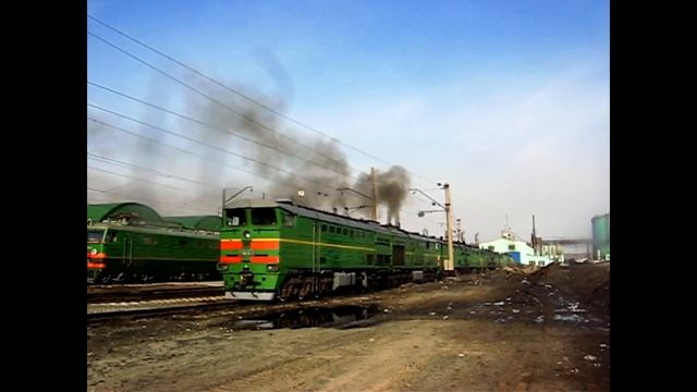 Тепловозы 2ТЭ10В и 2ТЭ10У (10Д100), небольшая подборка [2009]