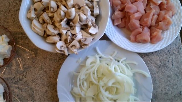 Куриное филе с шампиньонами и зеленью в мультиварке смотреть онлайн