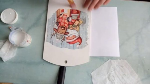 Декупаж самой дешевой доски из фанеры превращает её в красивую рождественскую делать интерьера