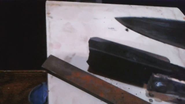 Закалка ножа в графите . смотреть онлайн