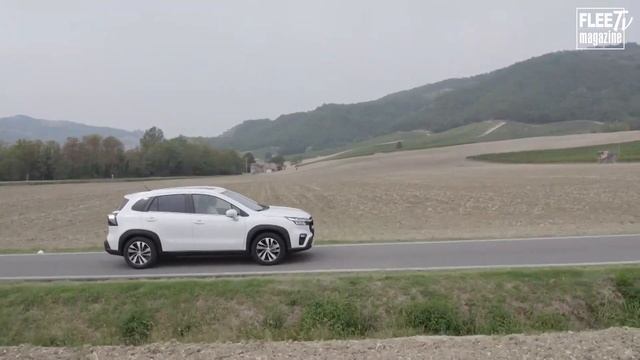 Suzuki S-Cross Hybrid 1.5 140V: il primo contato con il nuovo ibrido смотреть онлайн