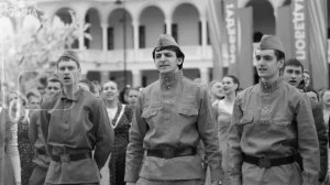 «Этот День Победы порохом пропах, это праздник с сединою на висках...»