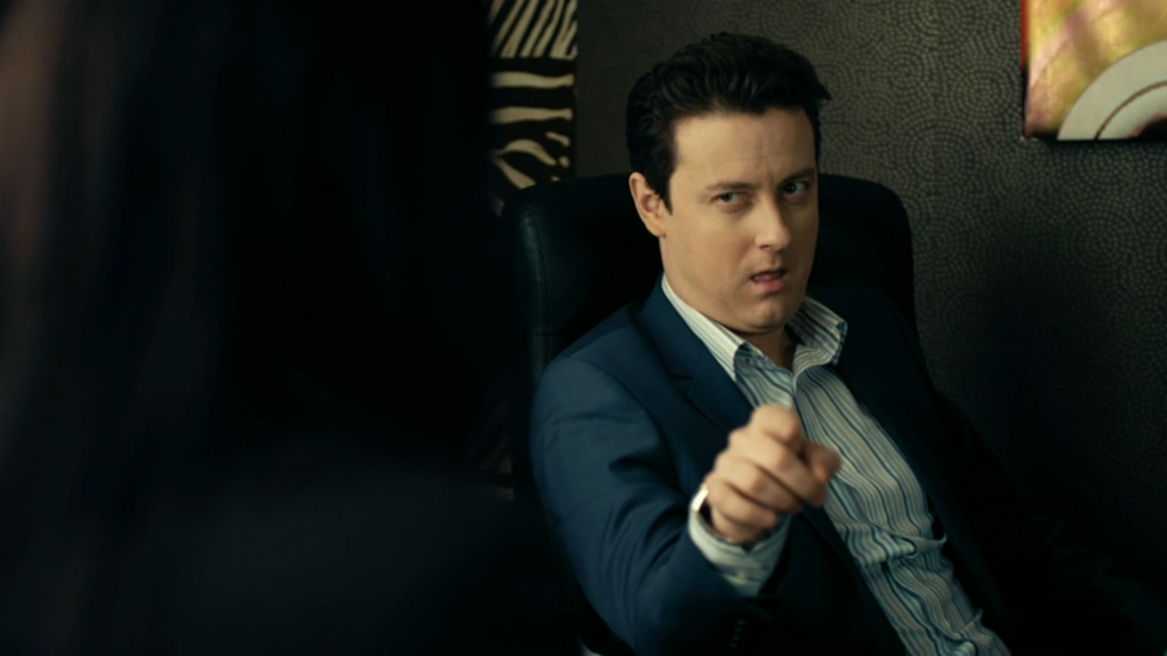 Универ. Новая общага: Антон и Кристина решили пригласить звезду смотреть онлайн