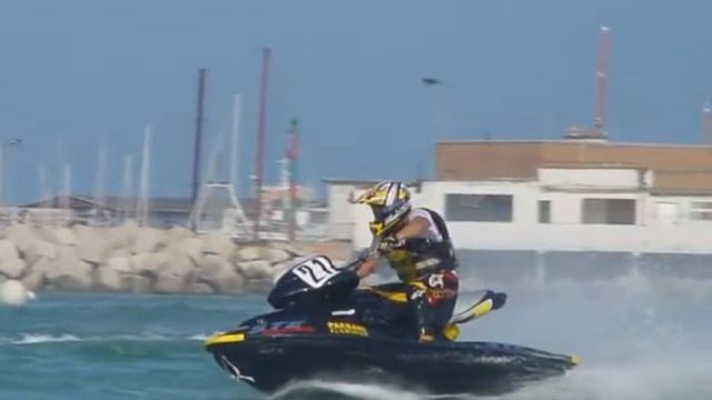 moto d'acqua super stock смотреть онлайн