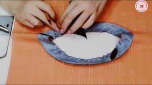 Пришиваем к горловине косую бейку. МК 3.