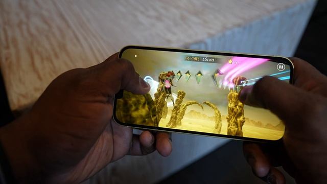 Yellow iPhone 14 Plus Unboxing & Impressions! смотреть онлайн