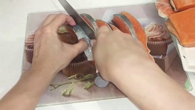 Солю рыбку за 8 часов. Быстро просто и вкусно. смотреть онлайн