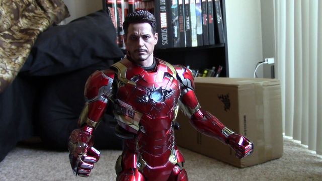 Hot Toys Civil War: Iron Man Mk 46 MMS 353 Unboxing Review смотреть онлайн