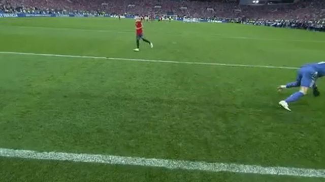 Сейв Акинфеева в серии пенальти против Испанцев. смотреть онлайн