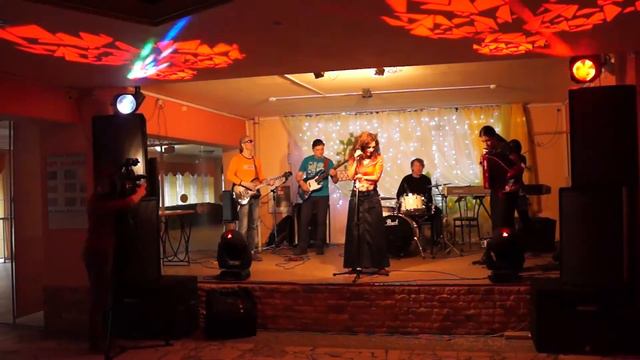 Оттепель forever 2015 04 27 Анна Акимова и группа Клякса смотреть онлайн