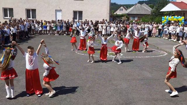 Останній дзвоник - 2023 смотреть онлайн