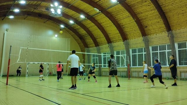 Обкомовские дачи Волейбол 16.09.2021г. Игра 2 смотреть онлайн