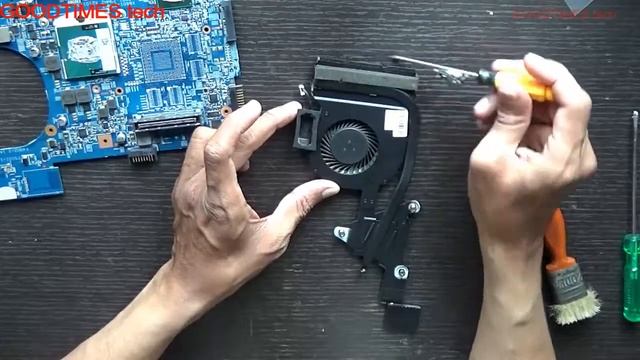 Acer Travelmate P653 | Overheating | Cleaning Fan | Heatsink смотреть онлайн