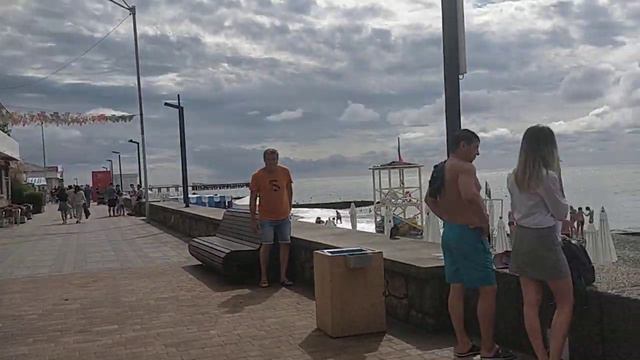 Нашли МОРЕ в Адлере. Пляж Чайка. 22.09.22. смотреть онлайн