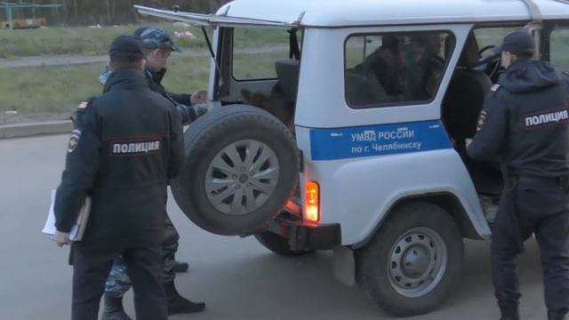 Полицией Челябинска в «Парковом» приняты меры по охране общественного порядка смотреть онлайн