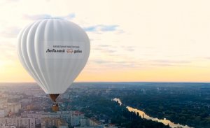 Меняем обивку у кресла для отдыха. Часть 1.mp4