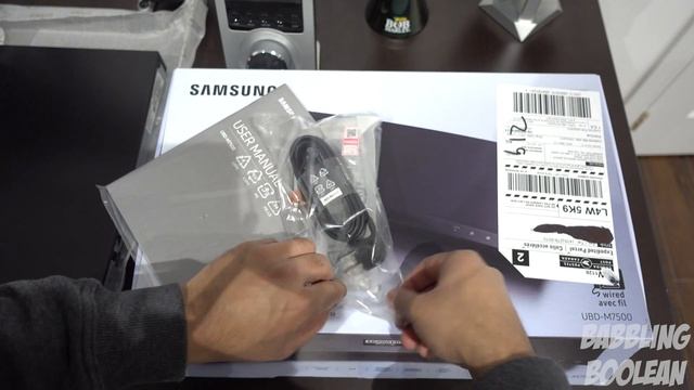 Samsung UBD-M7500 4K Bluray Media Player Unboxing смотреть онлайн