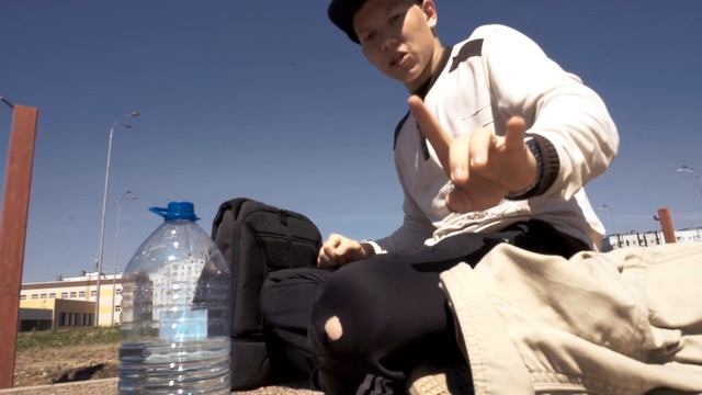 в 17 ЛЕТ на Стройке смотреть онлайн