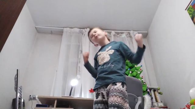 Как я веду себя дома пока нет родителей смотреть онлайн