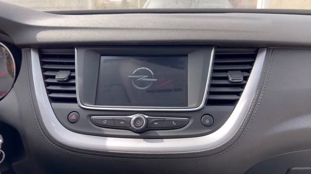 System wspomagania parkowania z tylną kamerą dla pojazdu Opel Grandland смотреть онлайн