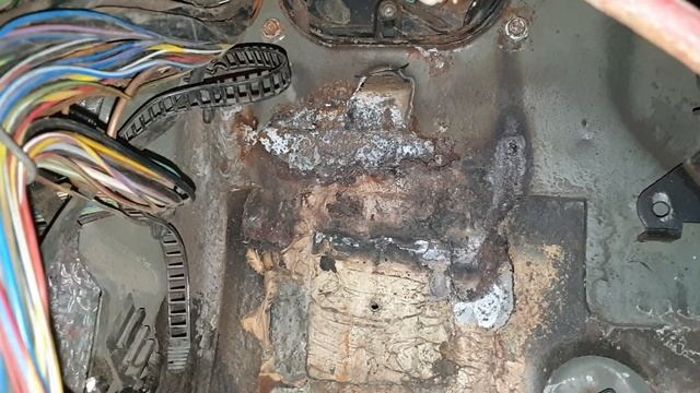 BMW e34 дренаж смотреть онлайн