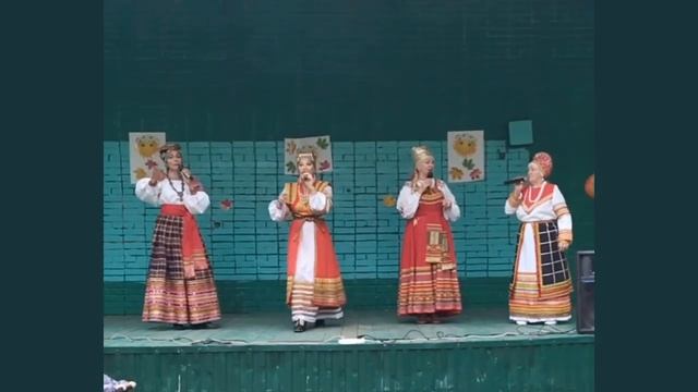 Коллектив русской песни "Дубравушка", г.Тольятти (рук.Светлана Балабашина) смотреть онлайн